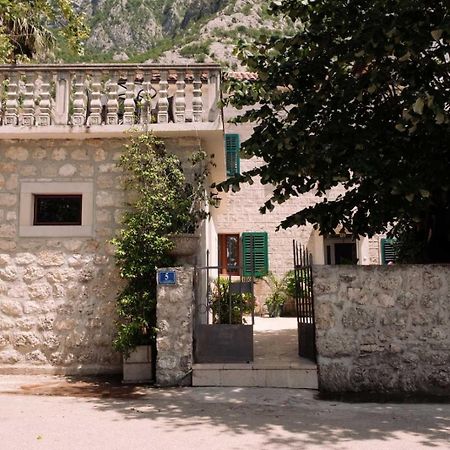 Mareta Loft Apartment Kotor Ngoại thất bức ảnh